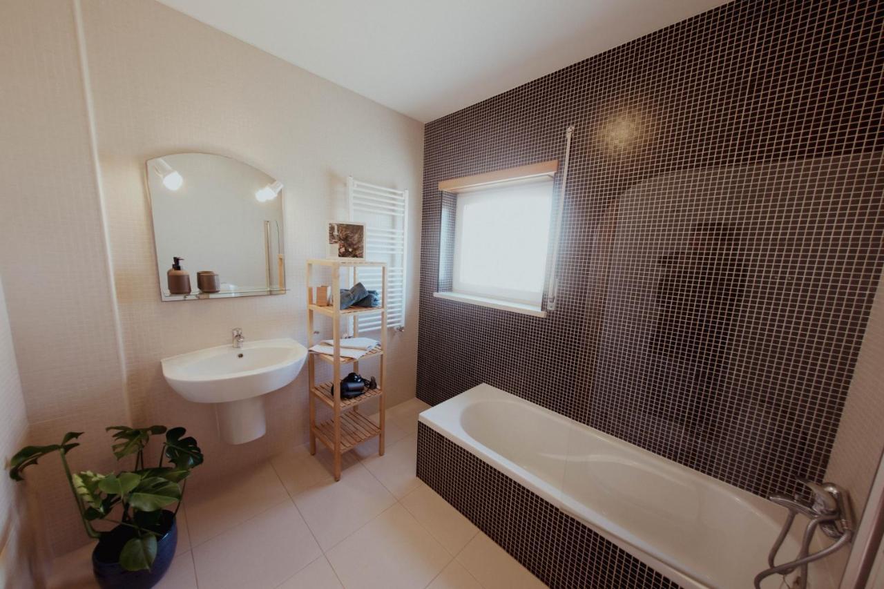Wellnesshouse Bed and Breakfast Atouguia Da Baleia Buitenkant foto